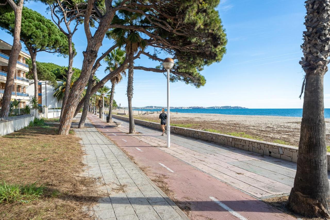Hauzify I Apartaments Reddis Cambrils Exteriör bild