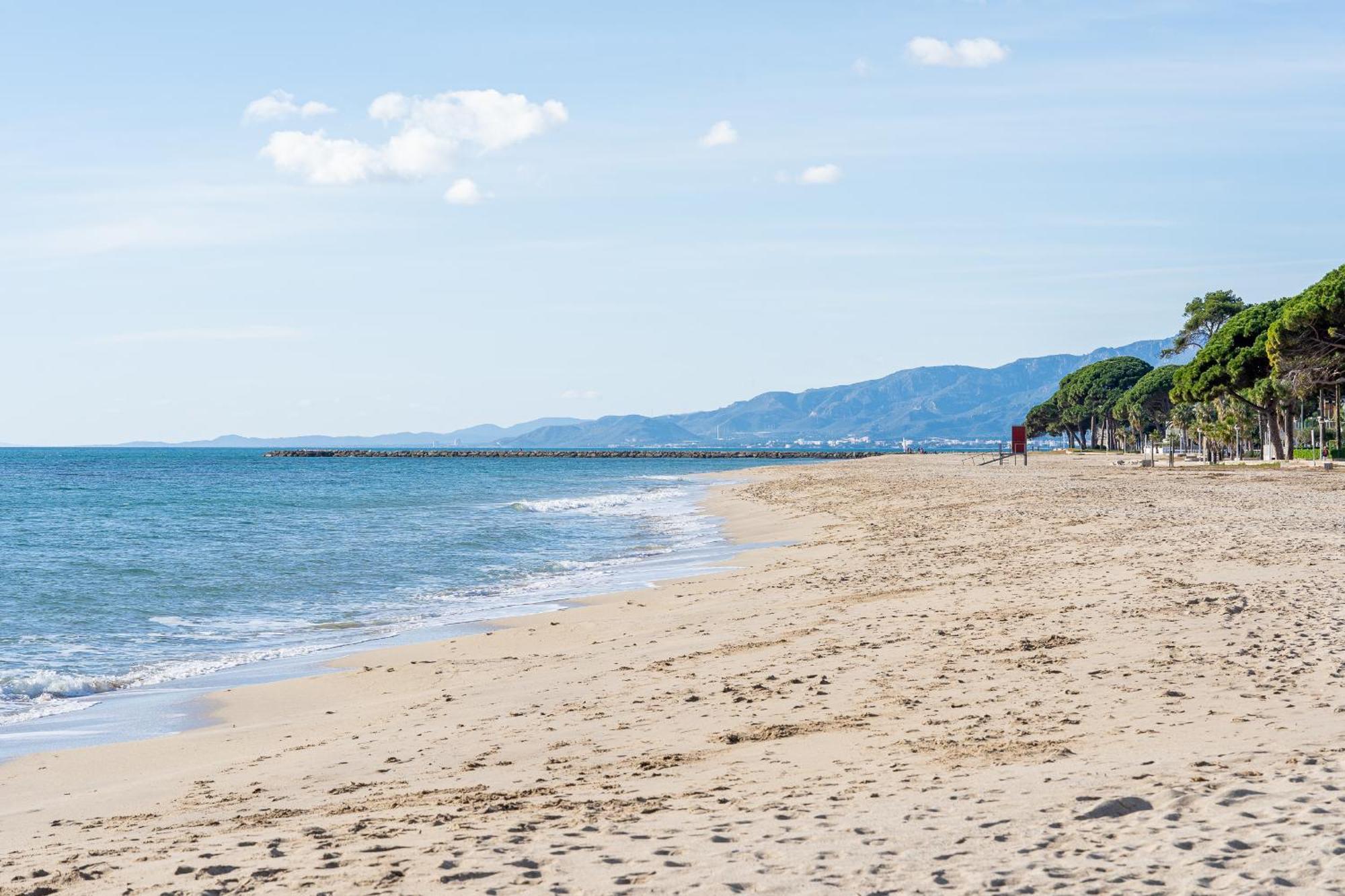 Hauzify I Apartaments Reddis Cambrils Exteriör bild